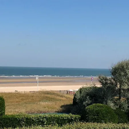 L Oceanide Apartment Bénerville-sur-Mer Exterior photo
